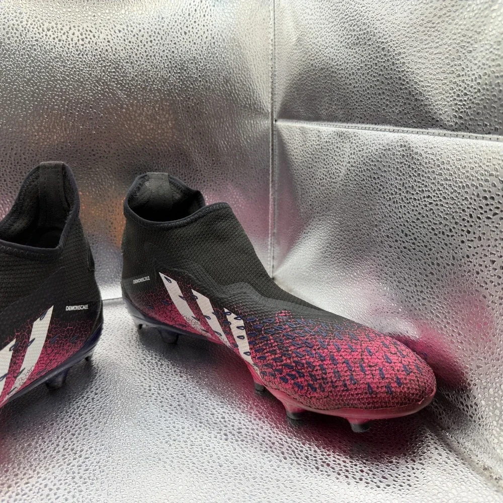 Size 11.5 Adidas Predator‎ Freak.3 FG Demonscale Pink Mens Soccer Cleats FW7512
